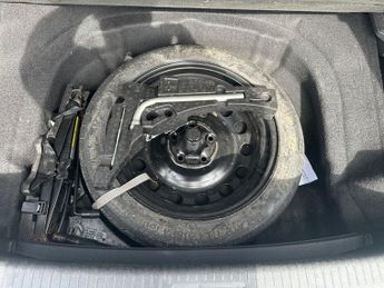 Volkswagen Golf SE TDI BLUEMOTION TECHNOLOGY DSG