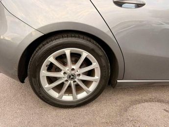 Mercedes-Benz A Class 1.5 A180d Sport 7G-DCT Euro 6 (s/s) 5dr