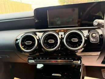 Mercedes-Benz A Class 1.5 A180d Sport 7G-DCT Euro 6 (s/s) 5dr