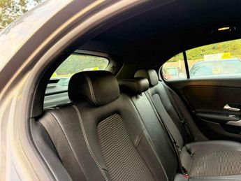 Mercedes-Benz A Class 1.5 A180d Sport 7G-DCT Euro 6 (s/s) 5dr