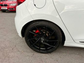 Renault Clio 1.6 TCe Renaultsport Lux EDC Euro 5 5dr