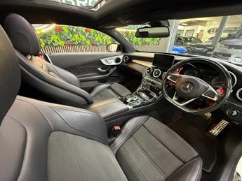 Mercedes C Class AMG C 43 4MATIC PREMIUM [7X SERVICES, SAT NAV, LEATHER, PANORAMI