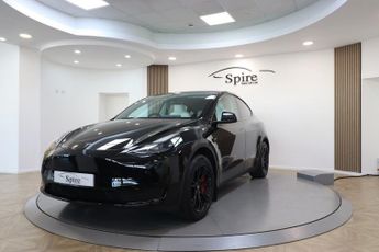 Tesla Model Y BASE