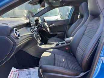 Mercedes-Benz C Class 2.0 GLA250 AMG Line 7G-DCT 4MATIC Euro 6 (s/s) 5dr