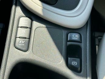 Toyota Yaris 1.5 VVT-h Excel E-CVT Euro 6 (s/s) 5dr
