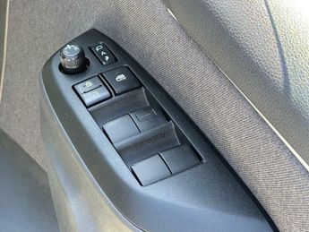 Toyota Yaris 1.5 VVT-h Excel E-CVT Euro 6 (s/s) 5dr