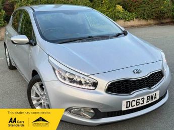 Kia Ceed 1.6 GDi 3 DCT Euro 5 5dr