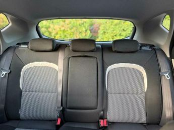Kia Ceed 1.6 GDi 3 DCT Euro 5 5dr