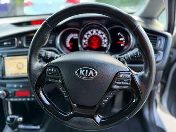 Kia Ceed 1.6 GDi 3 DCT Euro 5 5dr