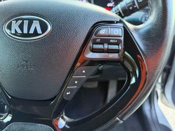 Kia Ceed 1.6 GDi 3 DCT Euro 5 5dr