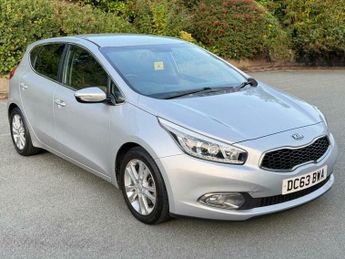 Kia Ceed 1.6 GDi 3 DCT Euro 5 5dr