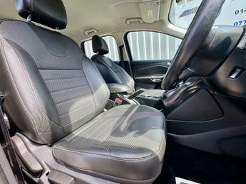 Ford Kuga 2.0 TDCi Titanium Powershift AWD Euro 5 5dr