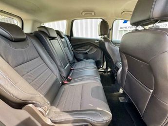 Ford Kuga 2.0 TDCi Titanium Powershift AWD Euro 5 5dr