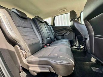 Ford Kuga 2.0 TDCi Titanium Powershift AWD Euro 5 5dr