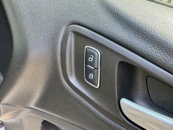 Ford Kuga 2.0 TDCi Titanium Powershift AWD Euro 5 5dr