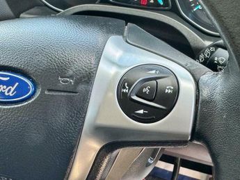 Ford Kuga 2.0 TDCi Titanium Powershift AWD Euro 5 5dr