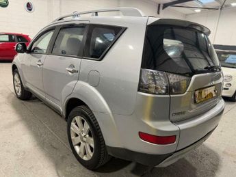 Mitsubishi Outlander 2.0 DI-DC Elegance 4WD Euro 4 5dr