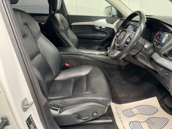 Volvo XC90 2.0 XC90 Momentum D5 AWD Auto 4WD 5dr