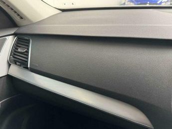 Volvo XC90 2.0 XC90 Momentum D5 AWD Auto 4WD 5dr