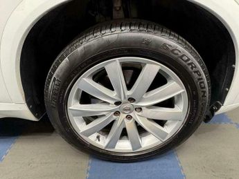Volvo XC90 2.0 XC90 Momentum D5 AWD Auto 4WD 5dr