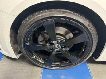 Audi TT 2.0 TT S Line 40 TFSI Semi-Auto 3dr
