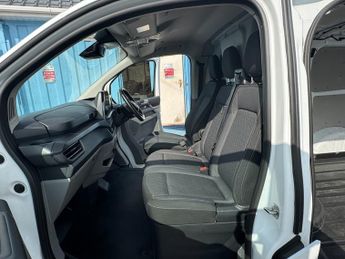 Ford Transit Custom 320 LIMITED L1H1 P/V ECOBLUE * AUTOMATIC * 36K MILES