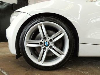 BMW 1 SERIES 3.0 130i M Sport Steptronic Euro 4 5dr