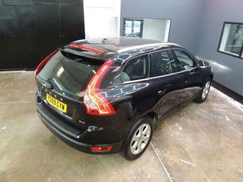 Volvo XC60 2.4D SE Lux Geartronic Euro 4 5dr