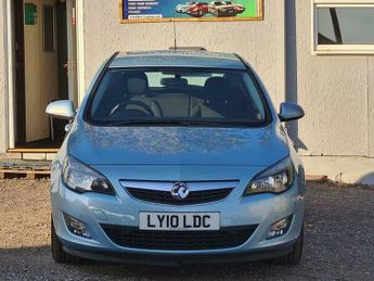Vauxhall Astra 1.6 16v SRi Auto Euro 5 5dr