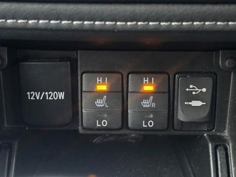 Toyota Auris 1.2 VVT-i Business Edition Euro 6 (s/s) 5dr (Safety Sense)