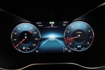 Mercedes C Class C 300 AMG LINE PREMIUM PLUS