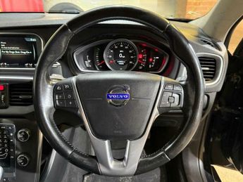Volvo V40 1.6 D2 Lux Nav Powershift Euro 5 (s/s) 5dr