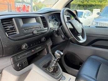 Vauxhall Vivaro 1.5 Turbo D 2900 Edition Panel Van 5dr Diesel Manual L2 H1 Euro 