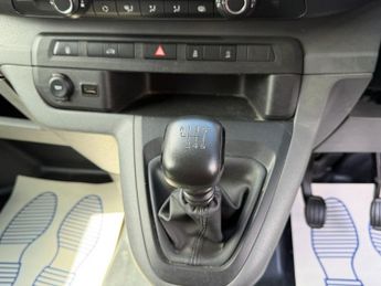 Vauxhall Vivaro 1.5 Turbo D 2900 Edition Panel Van 5dr Diesel Manual L2 H1 Euro 
