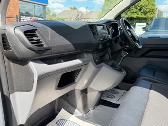 Vauxhall Vivaro 1.5 Turbo D 2900 Edition Panel Van 5dr Diesel Manual L2 H1 Euro 