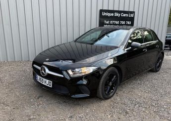 Mercedes A Class 1.3 A180 SE (Executive) Hatchback 5dr Petrol 7G-DCT Euro 6 (s/s)