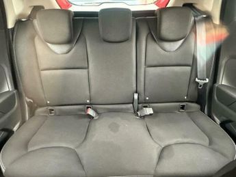 Renault Clio 1.2 16V Dynamique MediaNav Euro 5 5dr