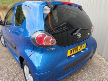 Toyota AYGO 1.0 VVT-i Blue Hatchback 3dr Petrol Manual Euro 4 (67 bhp)