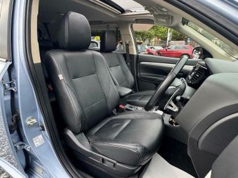 Mitsubishi Outlander 2.0h 12kWh GX4h CVT 4WD Euro 5 (s/s) 5dr