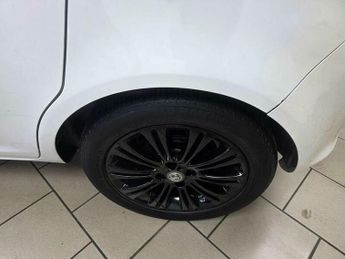 Vauxhall Corsa 1.4 16V SE Euro 5 5dr