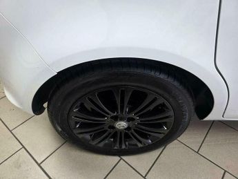 Vauxhall Corsa 1.4 16V SE Euro 5 5dr