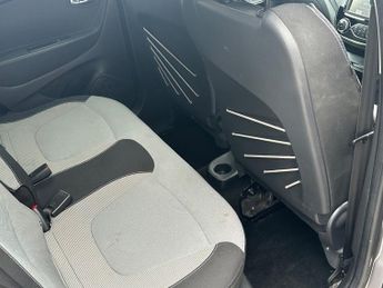 Renault Captur 1.5 dCi ENERGY Dynamique S MediaNav SUV 5dr Diesel Manual Euro 5