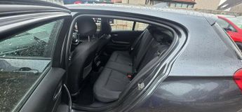 BMW 1 SERIES 118i SPORT