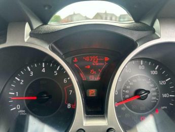Nissan Juke 1.6 N-Connecta XTRON Euro 6 5dr