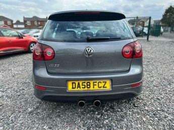 Volkswagen Golf R32 3.2 V6 R32 DSG 4Motion 5dr