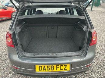 Volkswagen Golf R32 3.2 V6 R32 DSG 4Motion 5dr