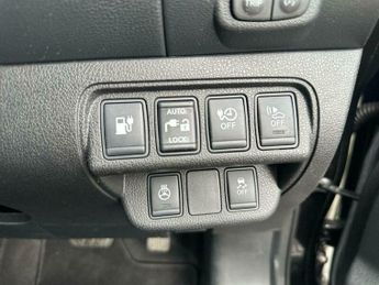 Nissan Leaf 24kWh Tekna Auto 5dr