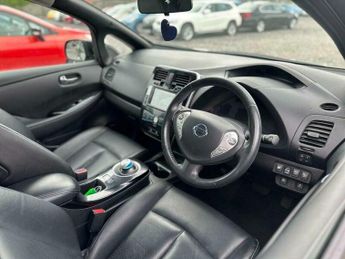Nissan Leaf 24kWh Tekna Auto 5dr
