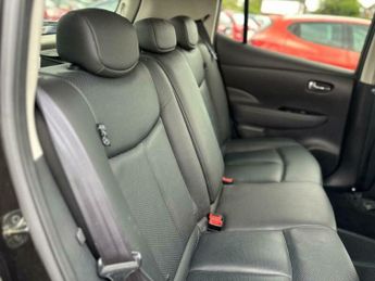 Nissan Leaf 24kWh Tekna Auto 5dr