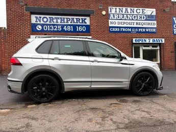 Volkswagen Tiguan R-LINE TDI 4MOTION DSG FINANCE AND PCP DEALS AVAILABLE SAT NAV H
